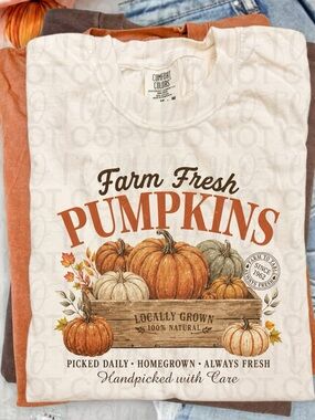 Farm Fresh Pumpkins Graphic Comfort Colors Tshirt Ivory Small-XL